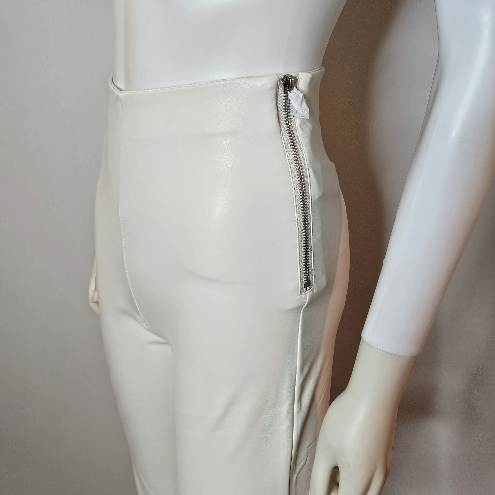 NEW Forever 21 Faux Leathee Highwaist White Women's Pants Size S - Picture 5 of 8